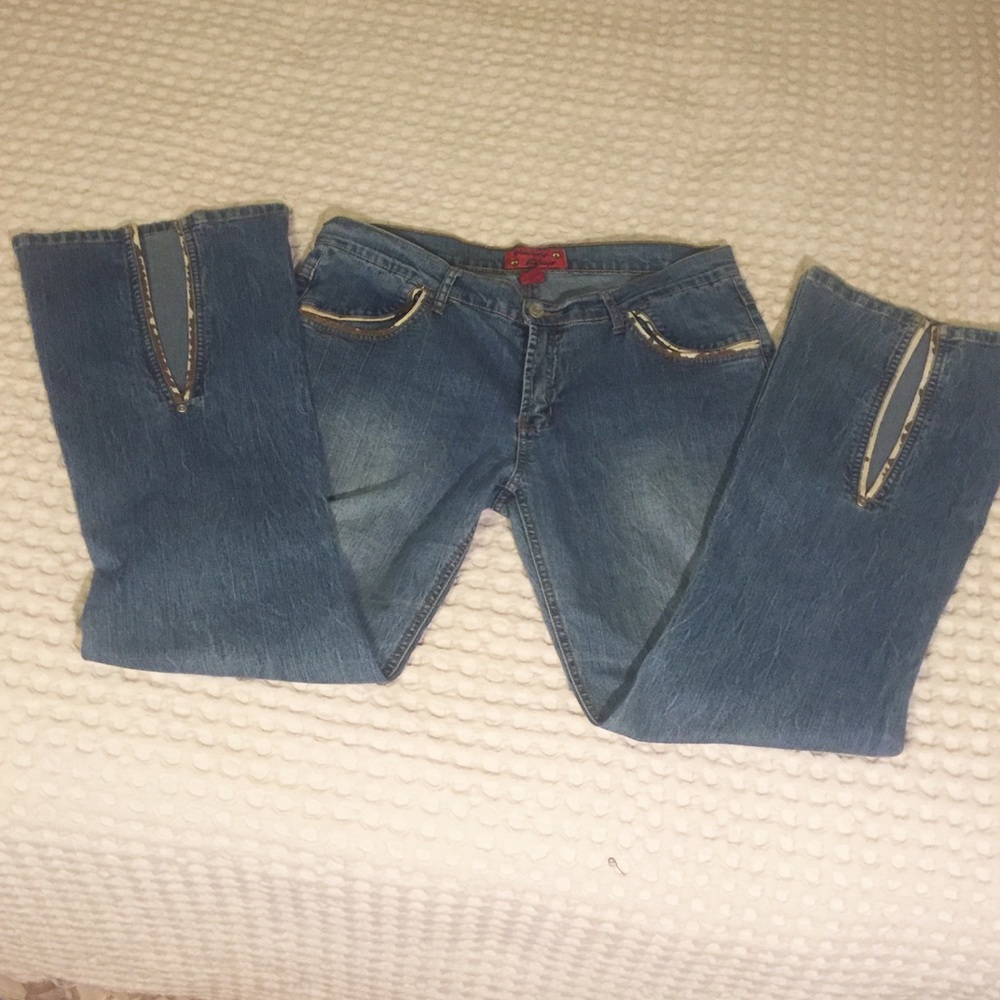 Jean , open bell shaped